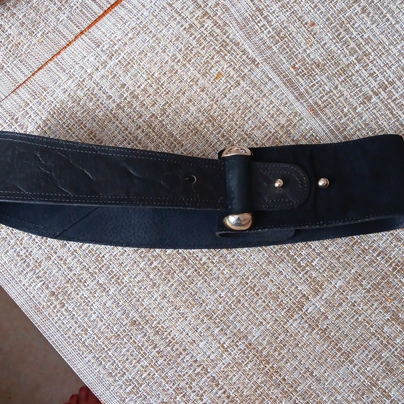 EUC.Black Combo,Black Leather and Black Suade Belt - Picture 1 of 10